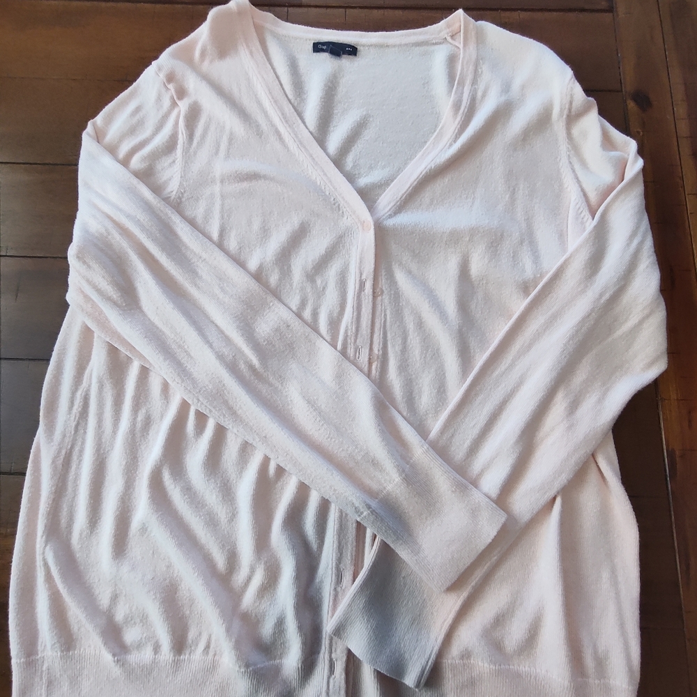 Light pink cqrdigan